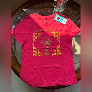 ⚽️ WORLD CUP FIFA⚽️ - Hot Pink Lg Tee Womens Gold/Yellow graphics NWT